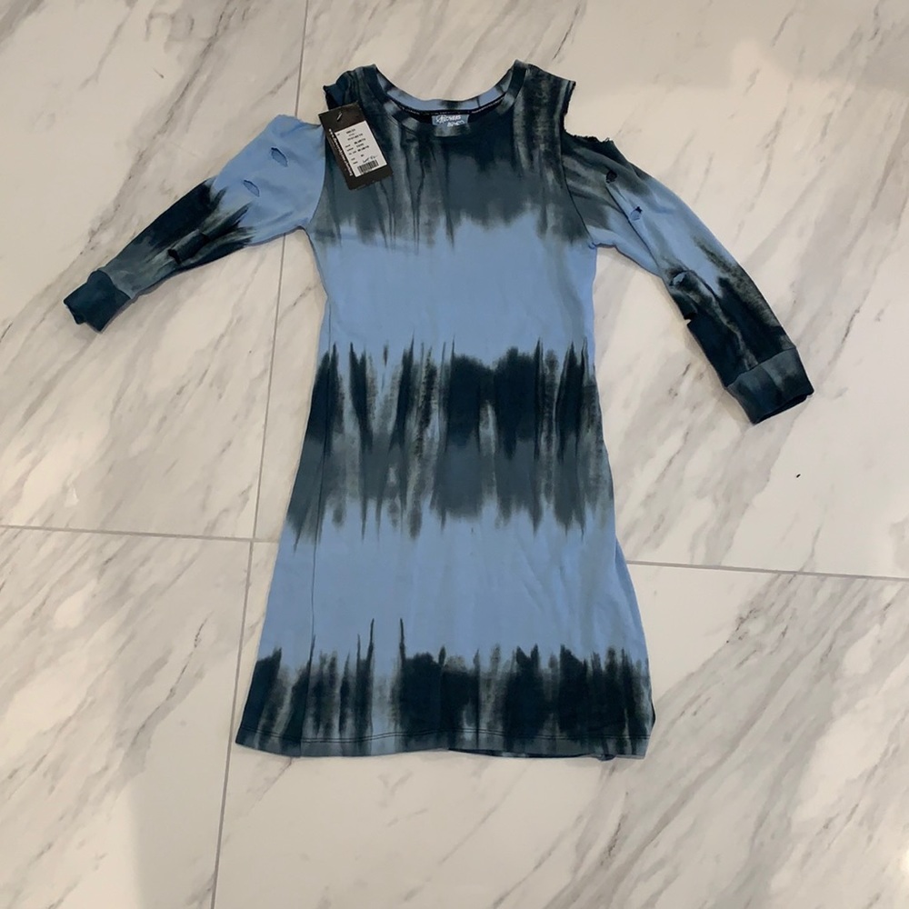 Flowers by Zoe kids dress holes in sleeves size XL